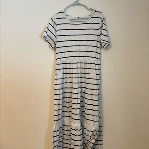 Med Women's Striped Maxi Dress - Black and White